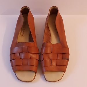 What's what Aerosoles Summer Sz 7 1/2 M  Tan Color see pictures cork shoes #147